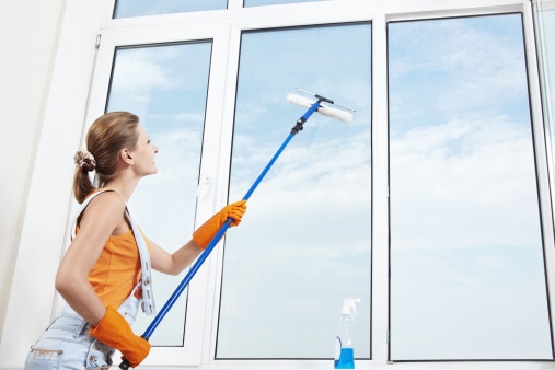 So pflegen Sie Ihre Kunststofffenster richtig