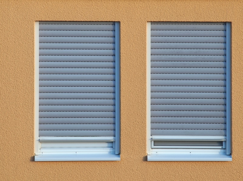 Fenster-Rollläden: unsere Tipps zum Kauf